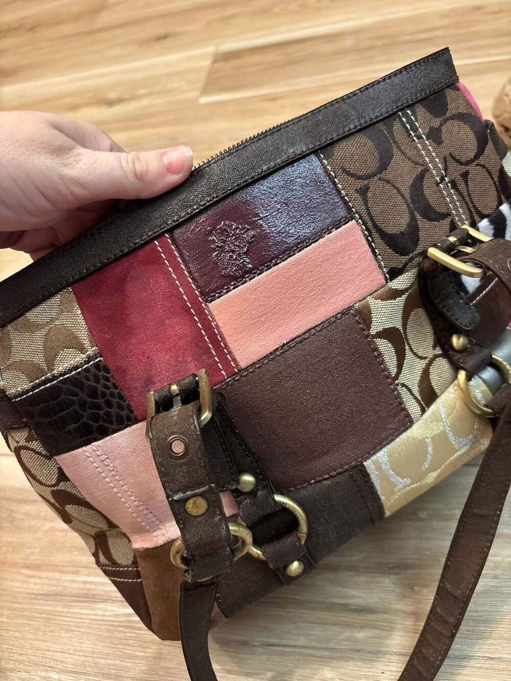 Coach Signature Multicolor Suede and Leather Patchwork Tote RESTORED - Picture 11 of 12